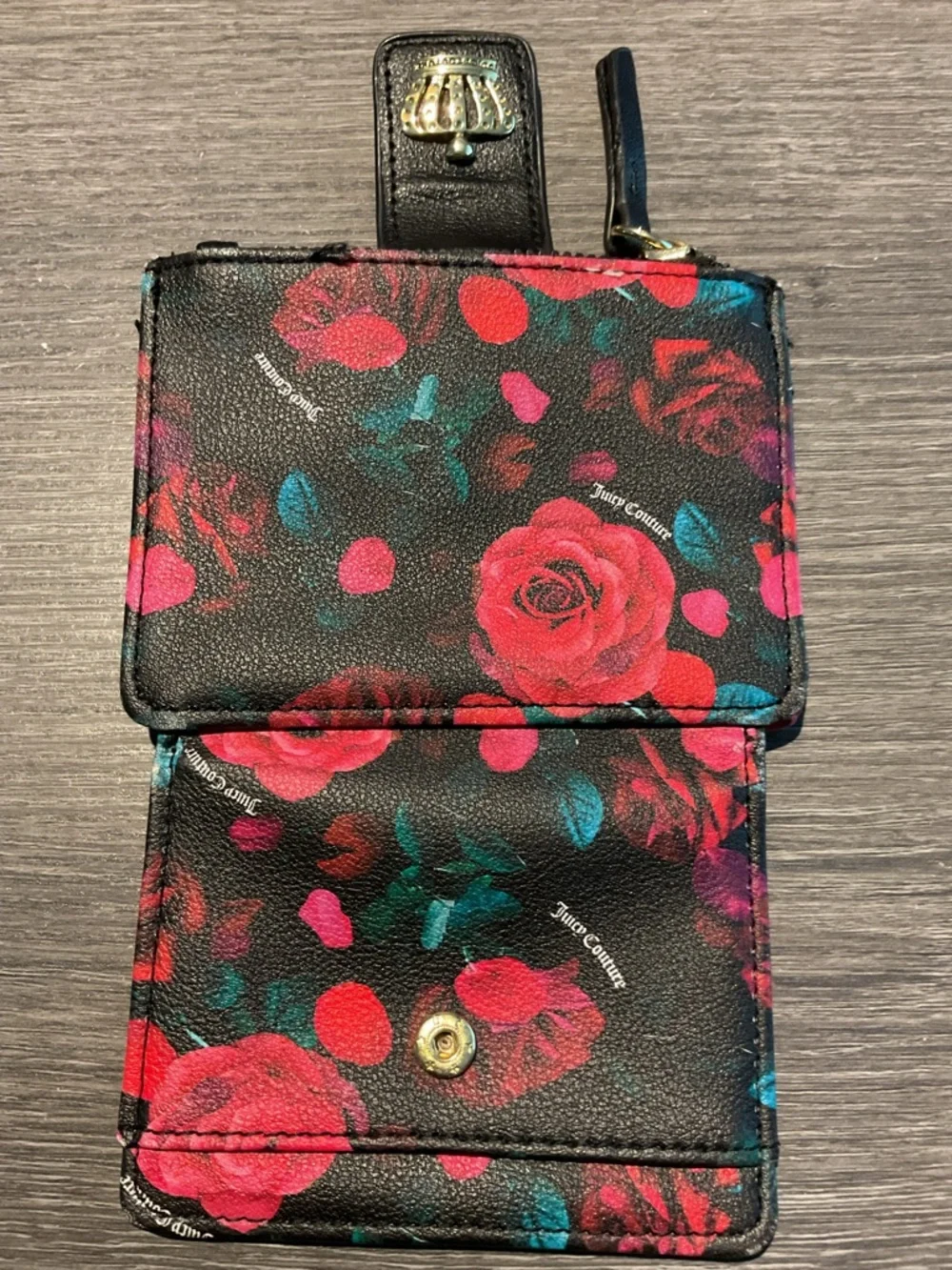 Juicy Couture Lovers 8 pc BUNDLE - MSRP: $350+ - Picture 5 of 16